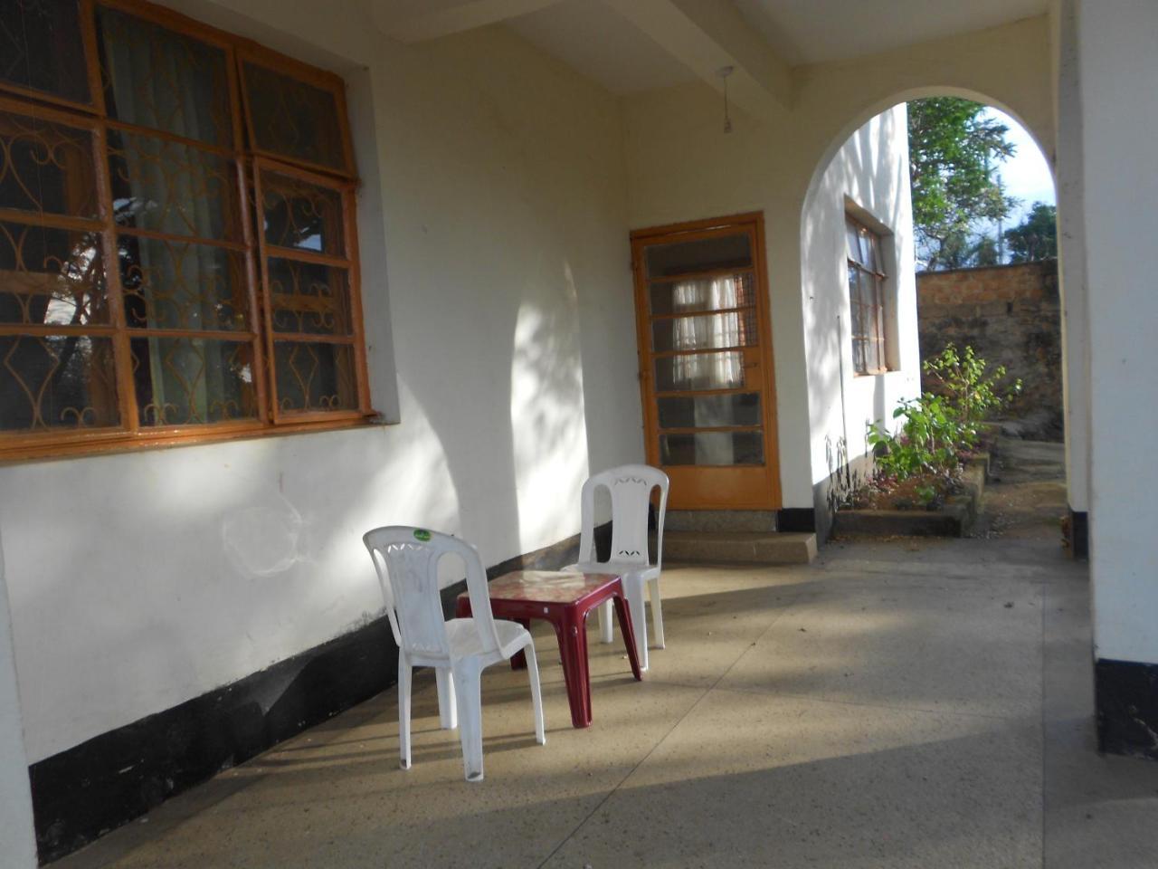 Mountain View Self Catering Guesthouse & Hostel Kisumu Eksteriør bilde